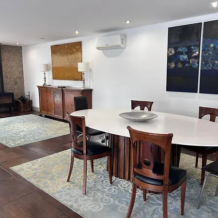 Dos Amados Pool & Sports Retreat